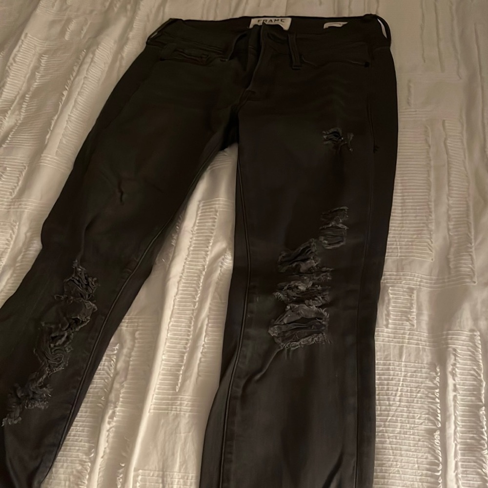 Gray ripped skinny jeans